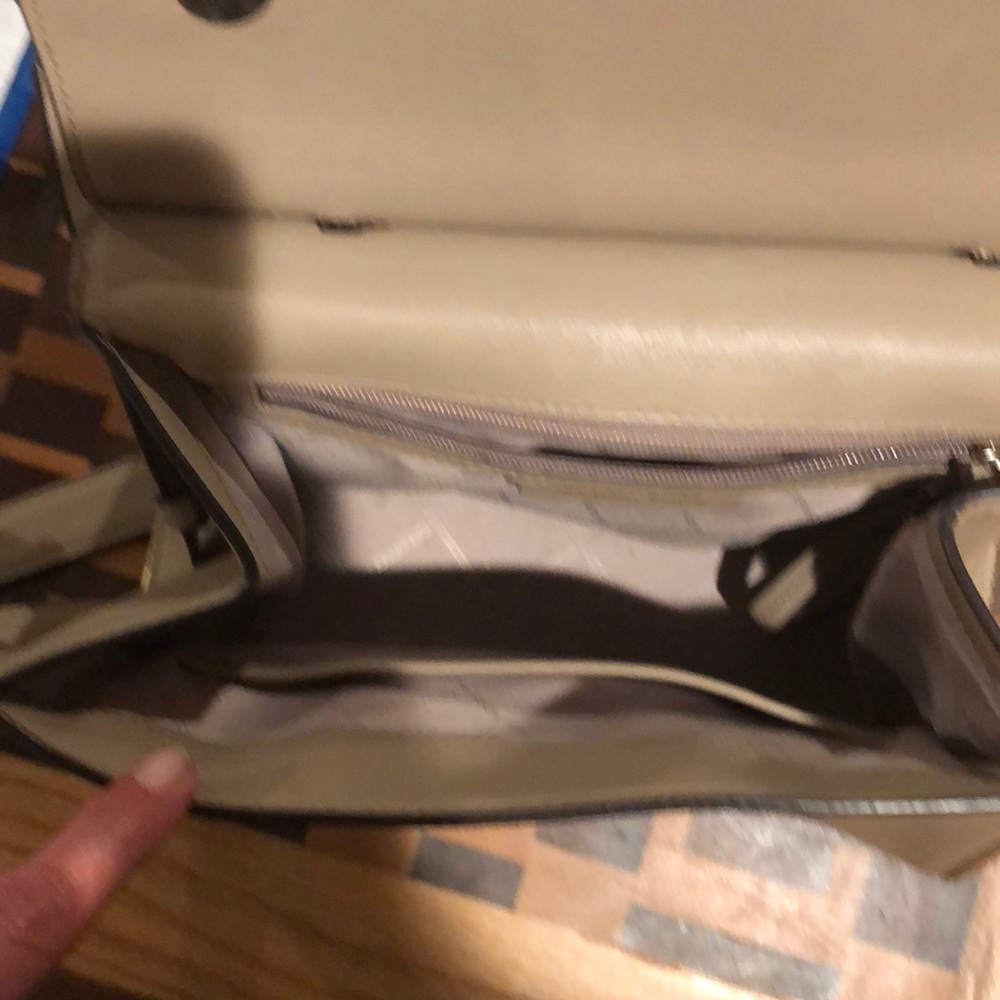 Purse - Picture 3 of 6